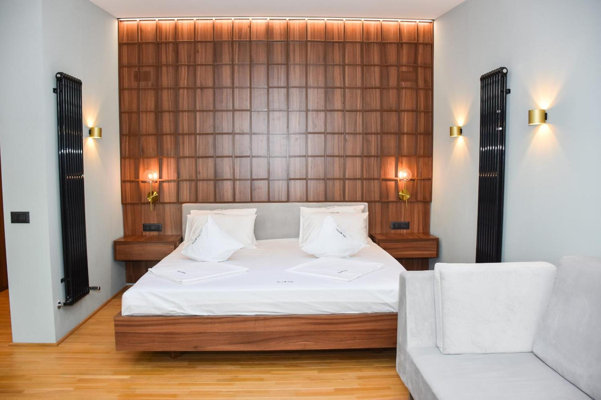 Hotel Curtea Veche Curtea de Argeş المظهر الخارجي الصورة