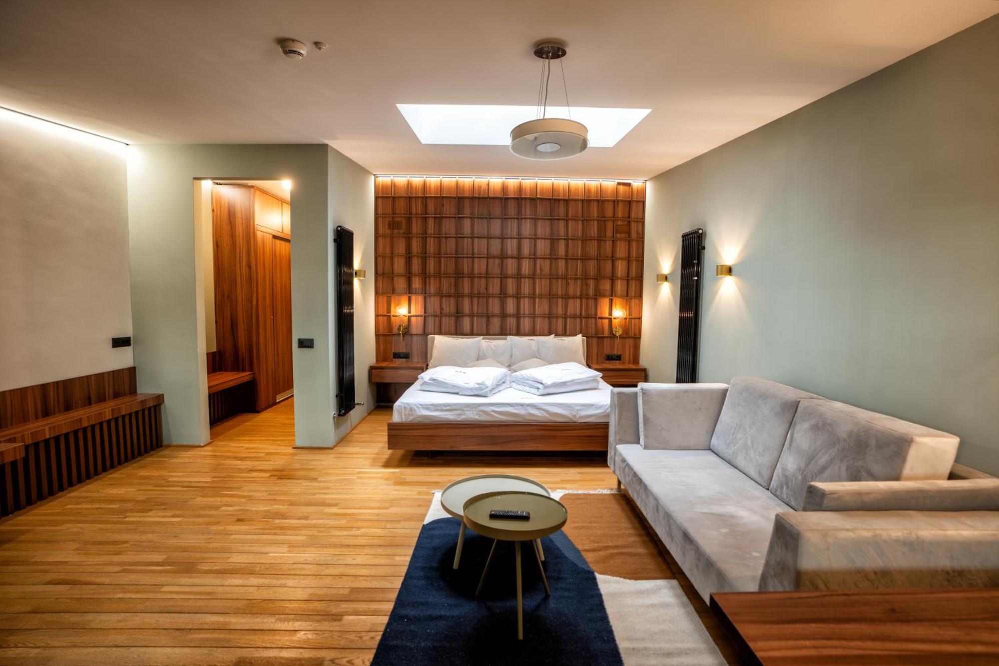 Hotel Curtea Veche Curtea de Argeş المظهر الخارجي الصورة