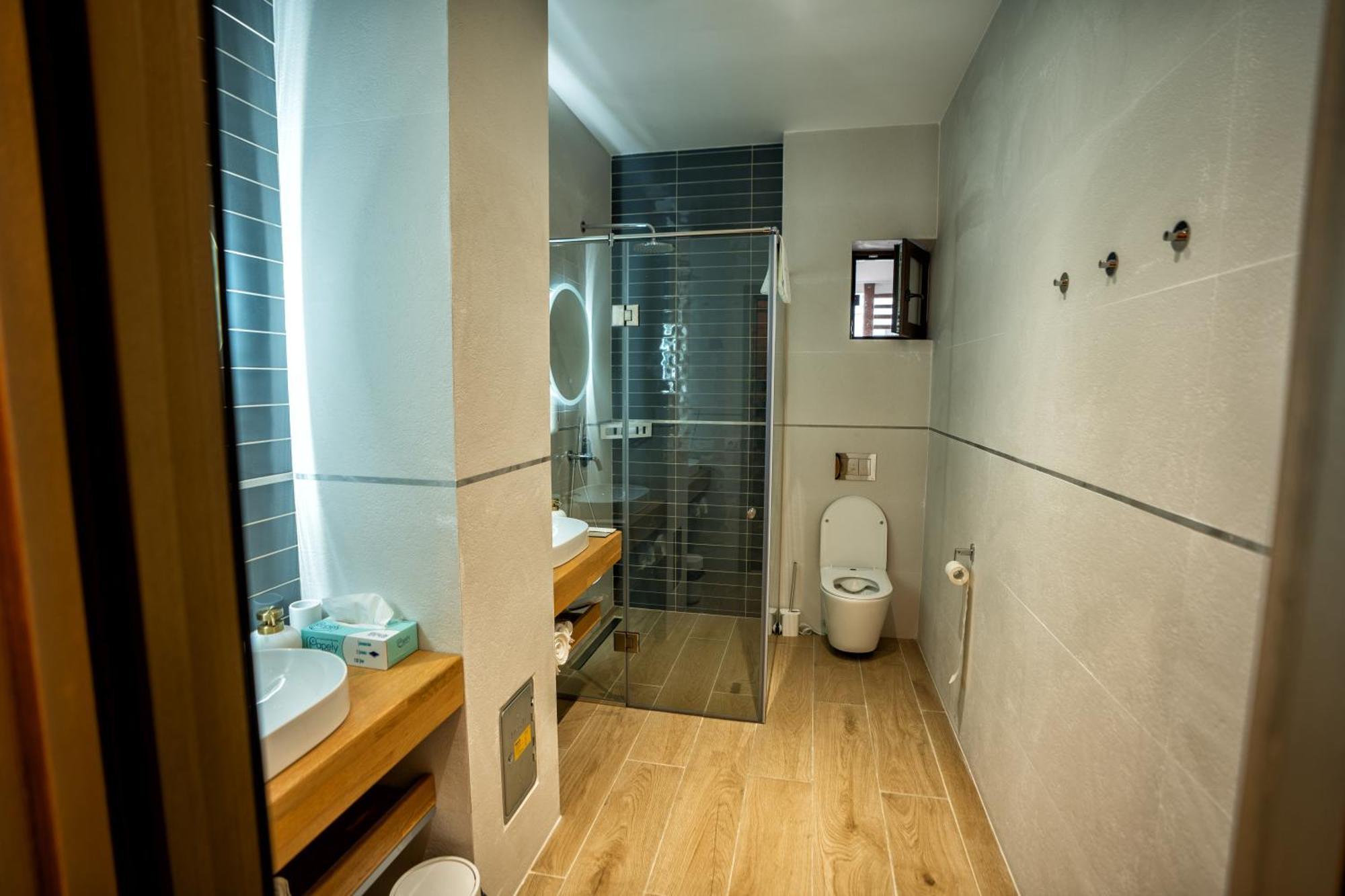 Hotel Curtea Veche Curtea de Argeş المظهر الخارجي الصورة