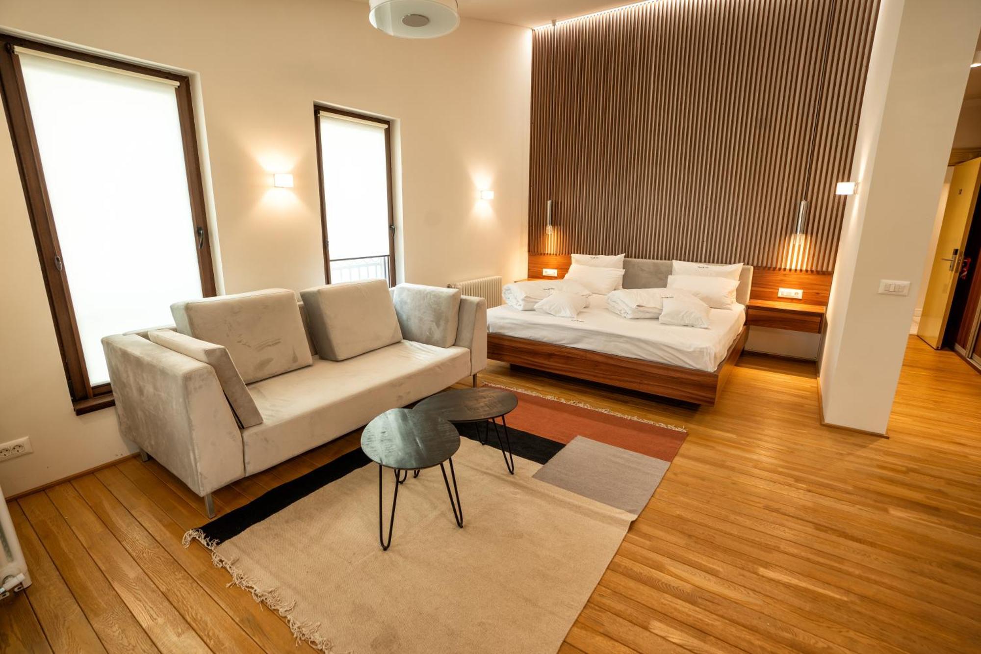 Hotel Curtea Veche Curtea de Argeş المظهر الخارجي الصورة